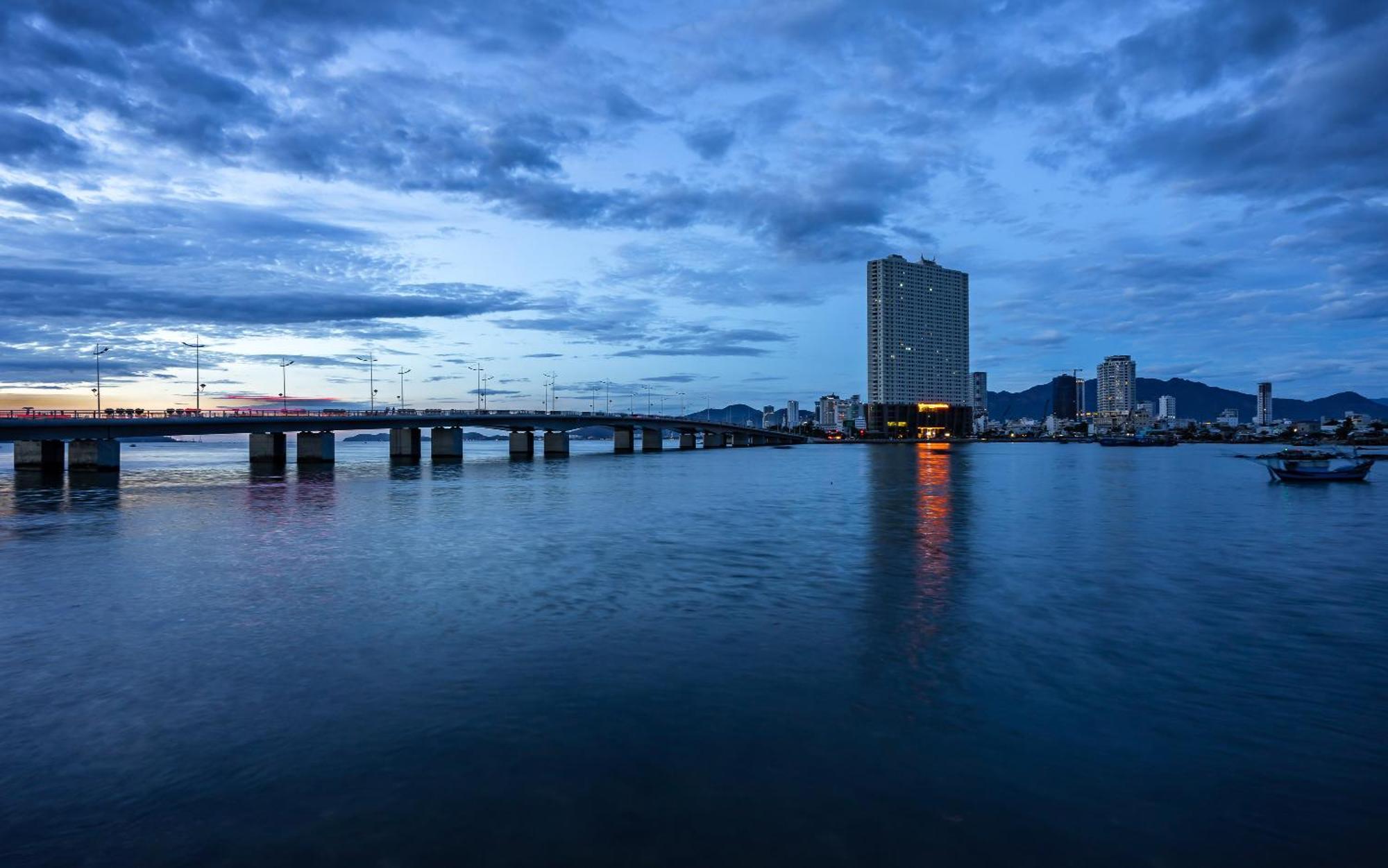 Muong Thanh Premium Apartments Nha Trang Exterior foto